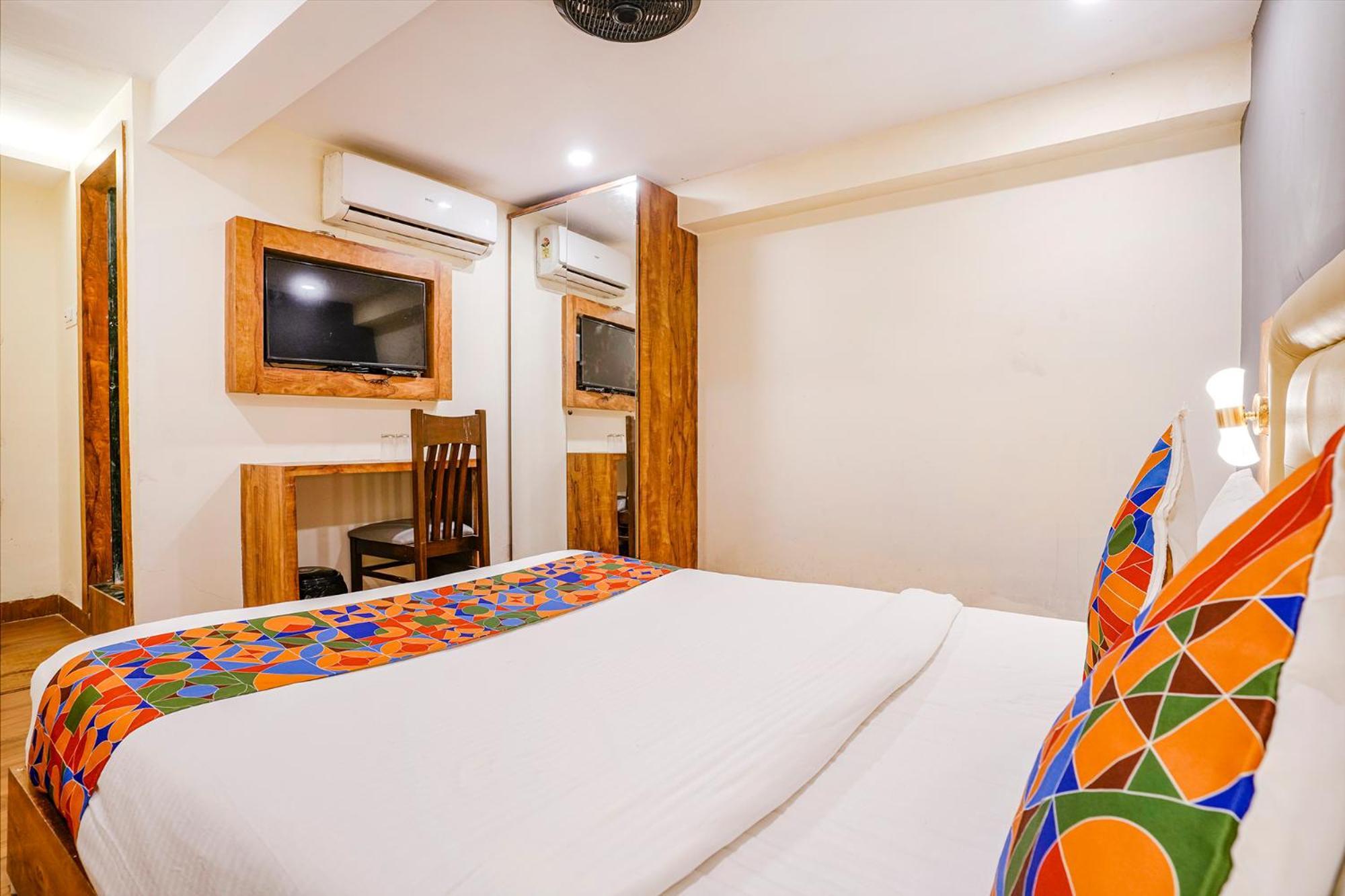 Fabhotel Grand Prime Nr Nesco Hotel 孟买 外观 照片