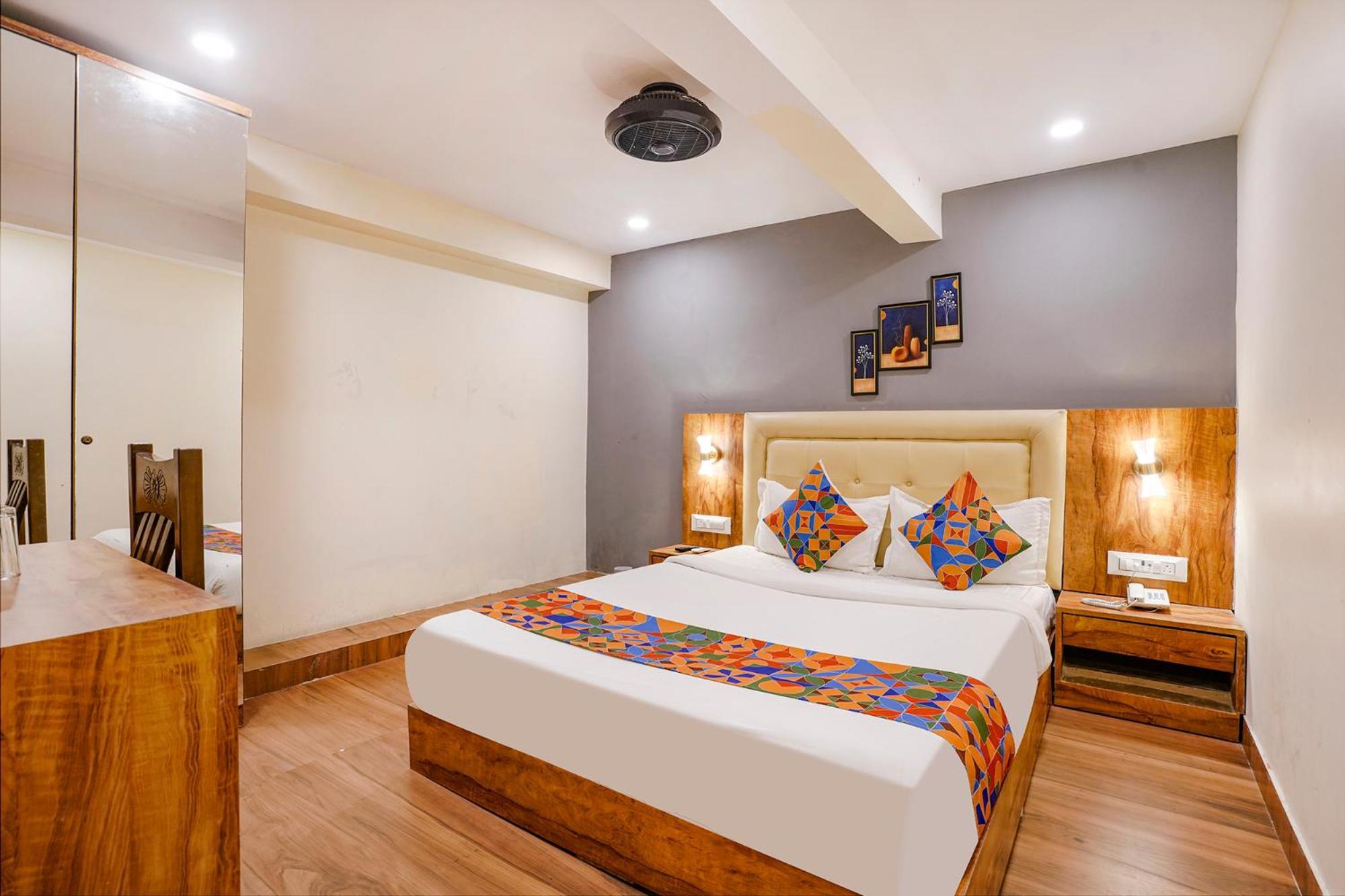 Fabhotel Grand Prime Nr Nesco Hotel 孟买 外观 照片