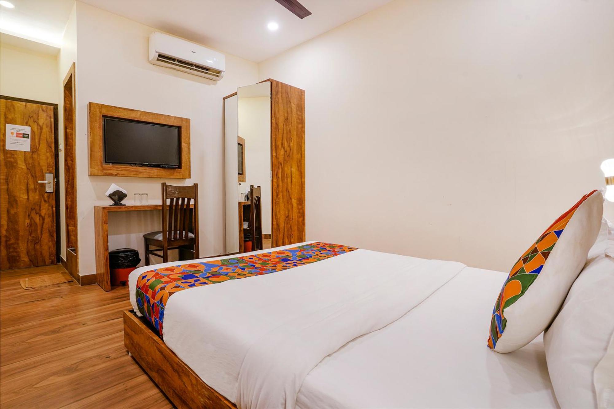 Fabhotel Grand Prime Nr Nesco Hotel 孟买 外观 照片