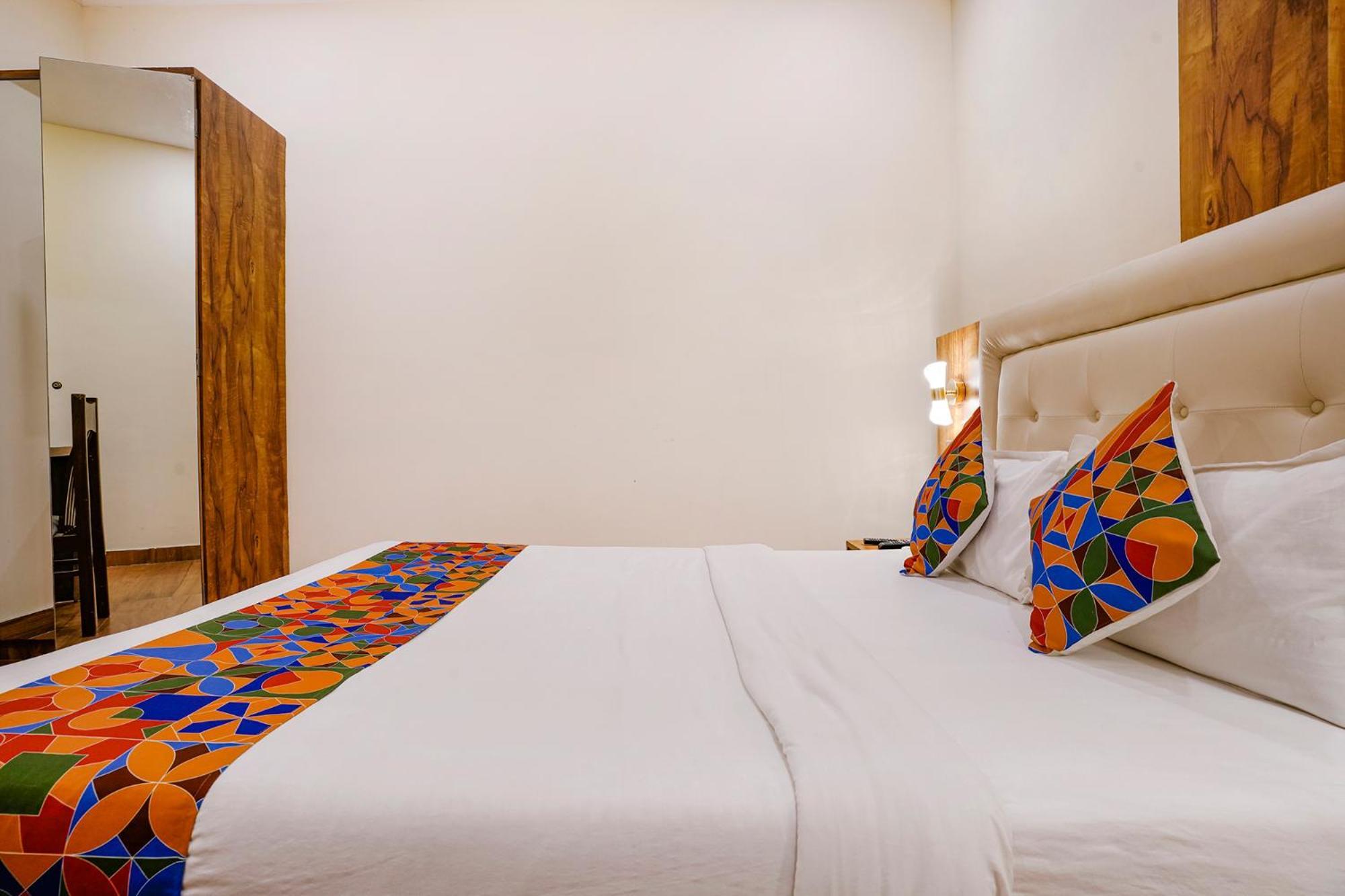 Fabhotel Grand Prime Nr Nesco Hotel 孟买 外观 照片