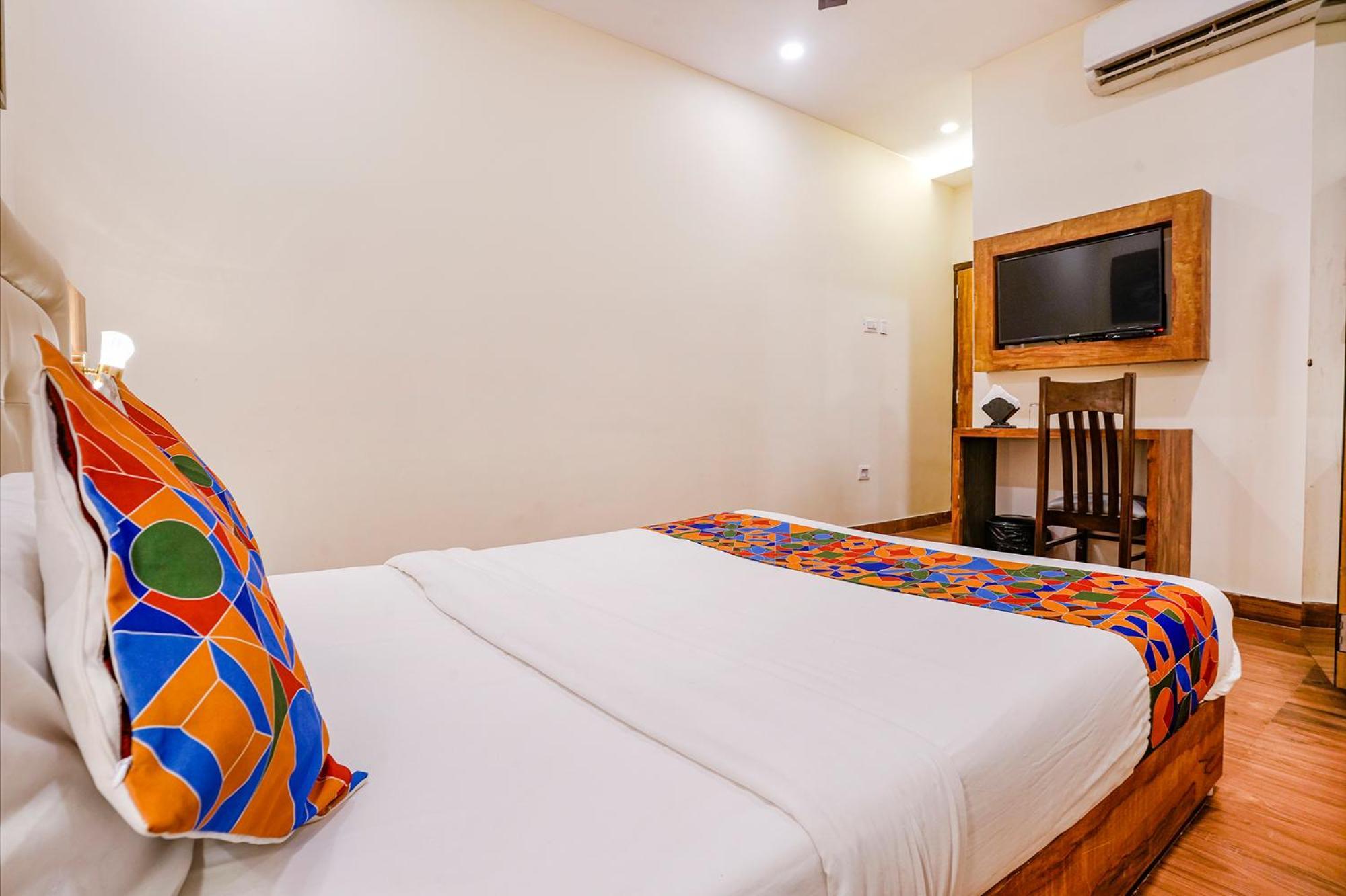 Fabhotel Grand Prime Nr Nesco Hotel 孟买 外观 照片